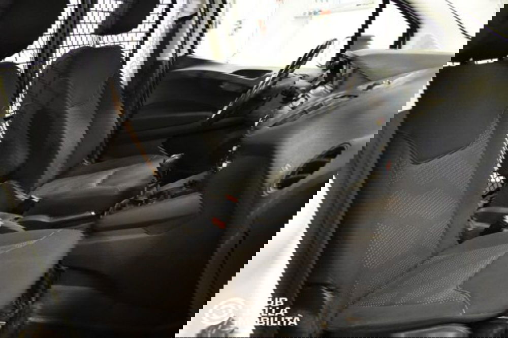 Ford Transit Courier usata a Perugia (16)