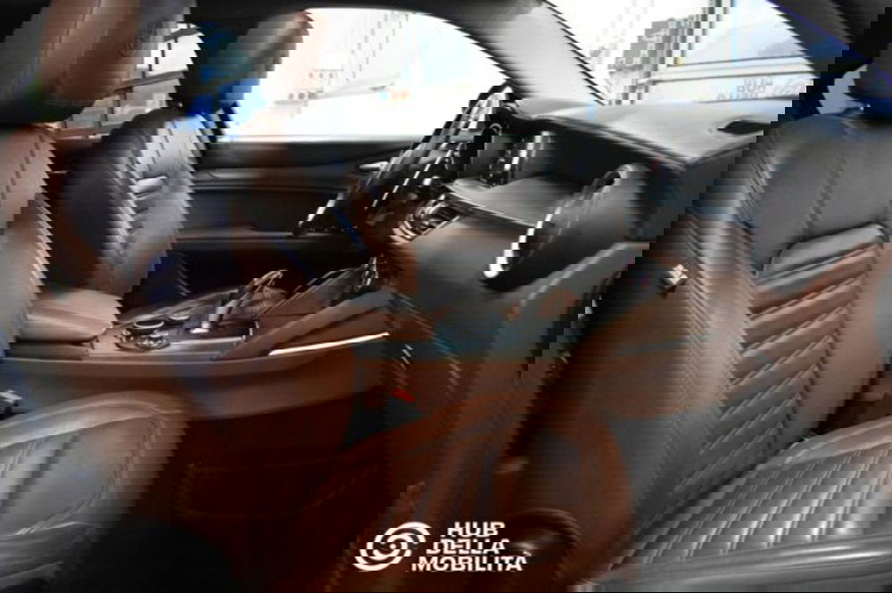 Alfa Romeo Stelvio usata a Perugia (19)