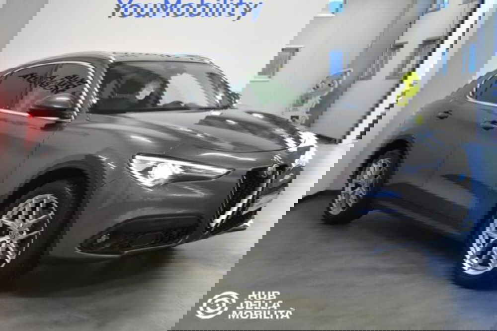 Alfa Romeo Stelvio usata a Perugia (2)