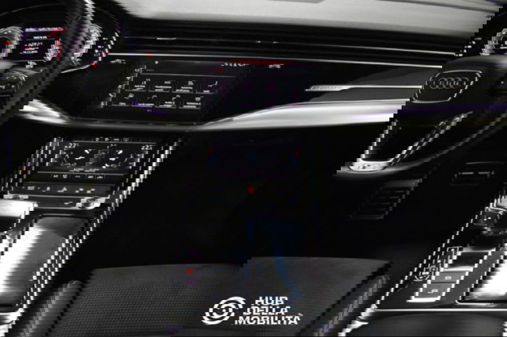 Audi Q8 usata a Perugia (11)