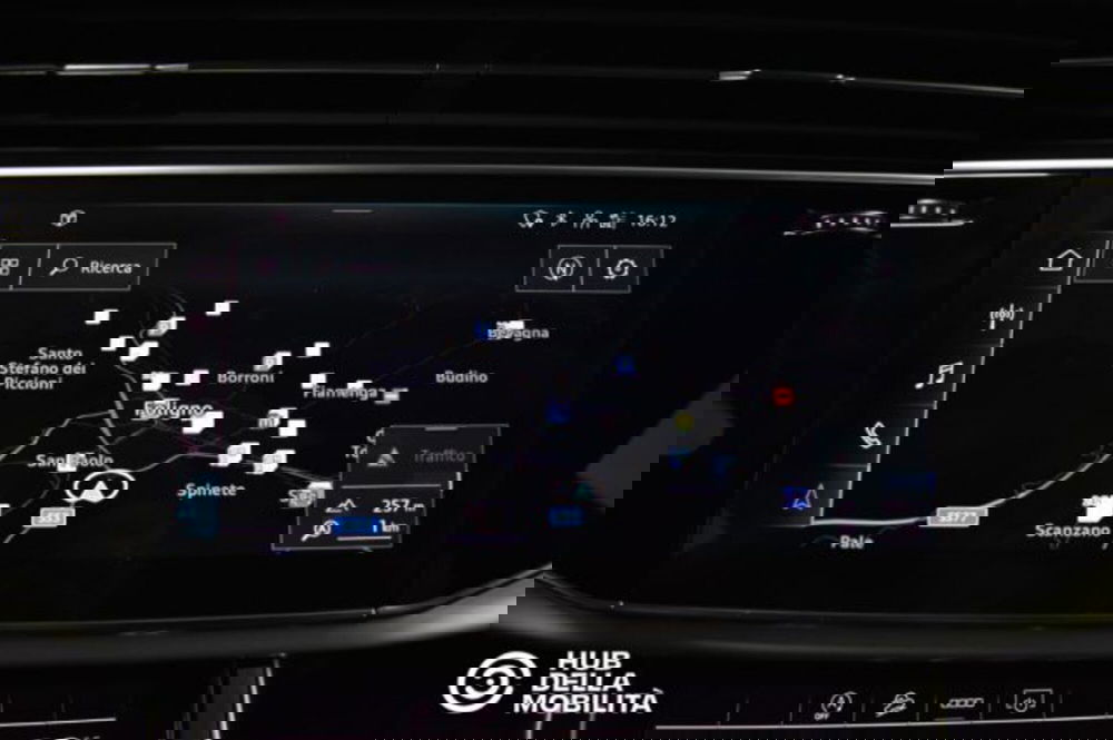 Audi Q8 usata a Perugia (14)