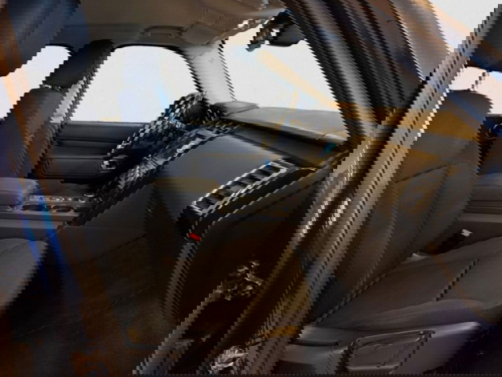 Land Rover Discovery usata a Livorno (13)