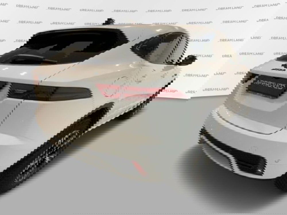 Jaguar E-Pace usata a Livorno (12)