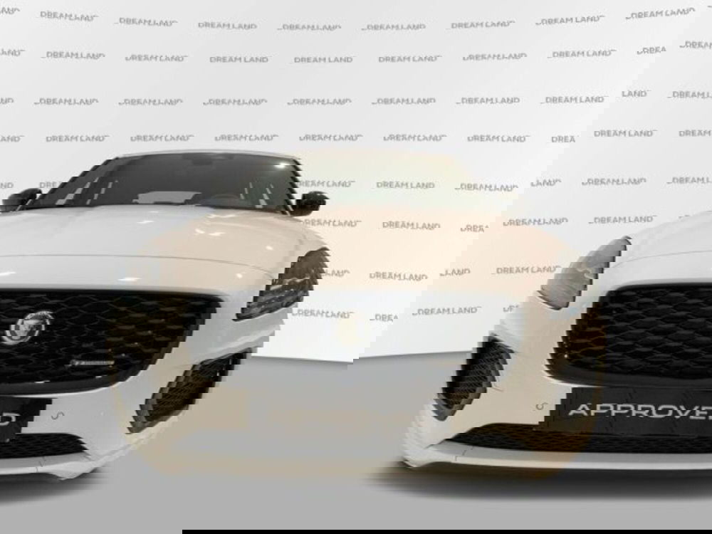 Jaguar E-Pace usata a Livorno (9)