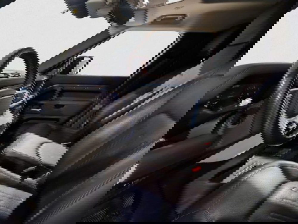 Land Rover Defender usata a Livorno (15)