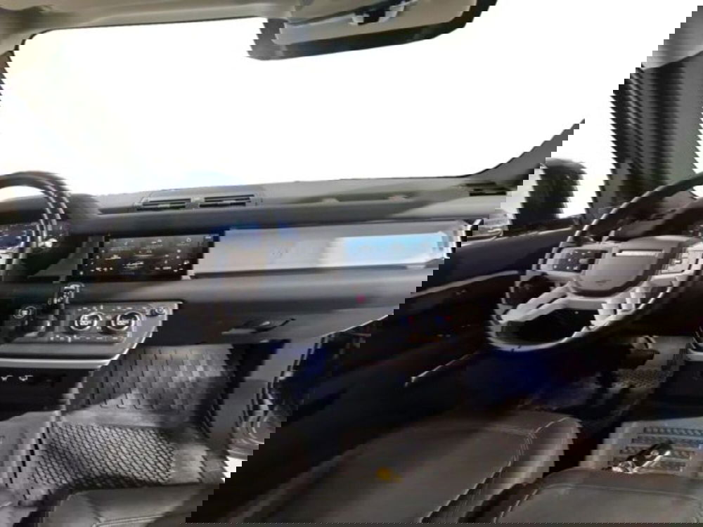 Land Rover Defender usata a Livorno (5)