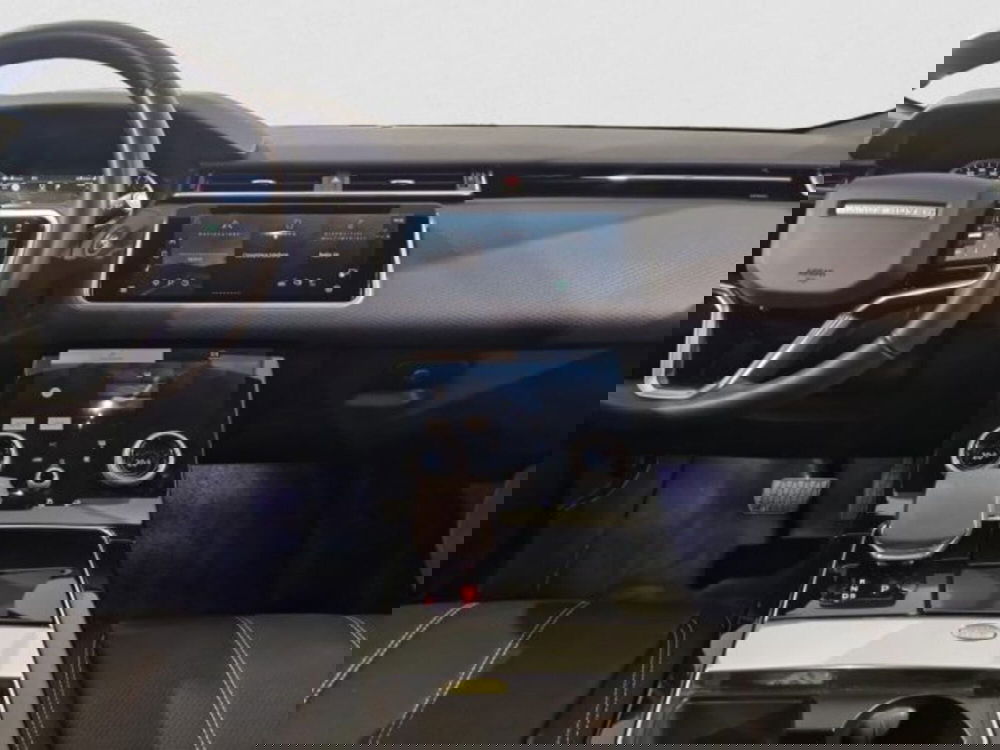 Land Rover Range Rover Velar usata a Livorno (16)