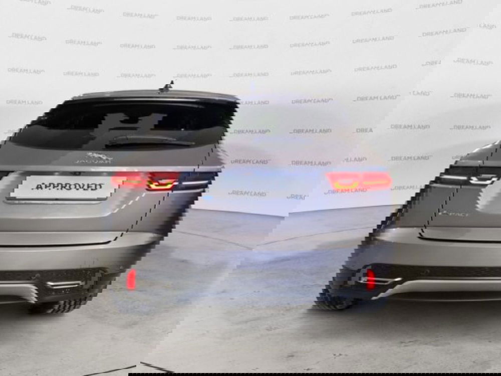 Jaguar E-Pace usata a Livorno (10)