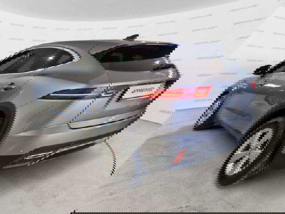 Jaguar E-Pace usata a Livorno (15)