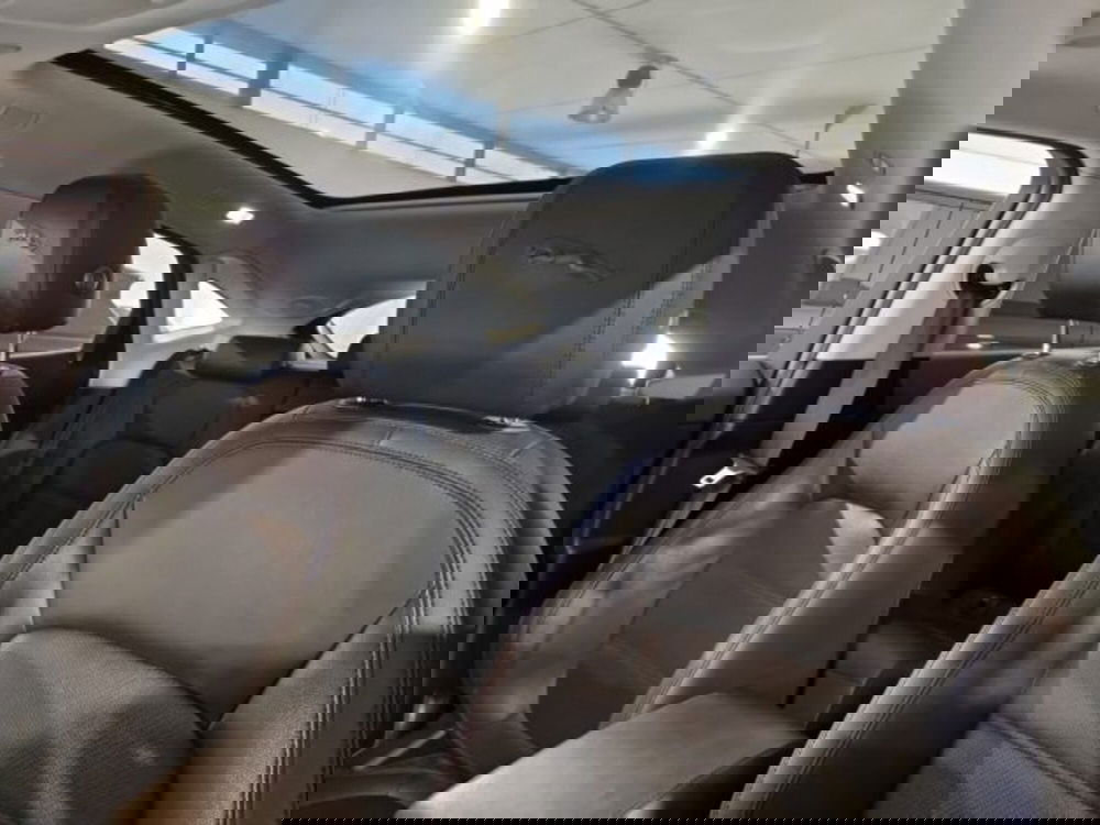 Jaguar E-Pace usata a Livorno (5)