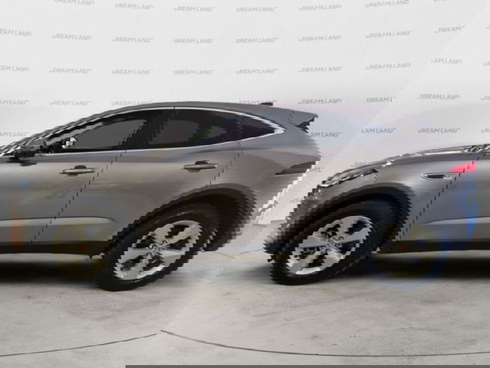 Jaguar E-Pace usata a Livorno (9)