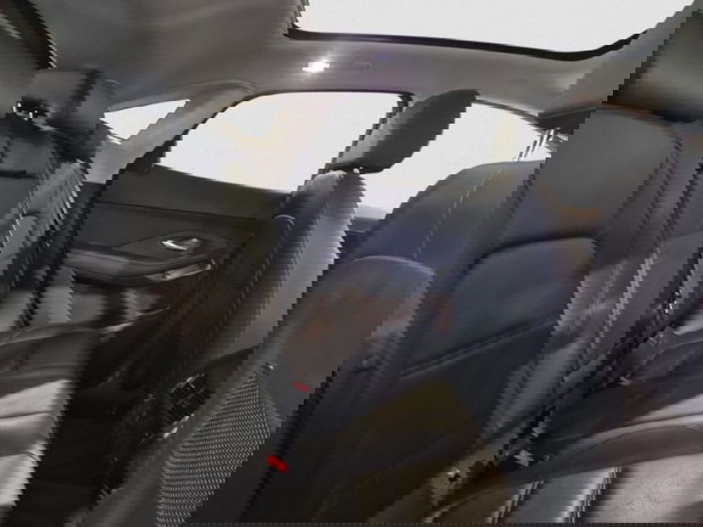 Jaguar E-Pace usata a Livorno (7)