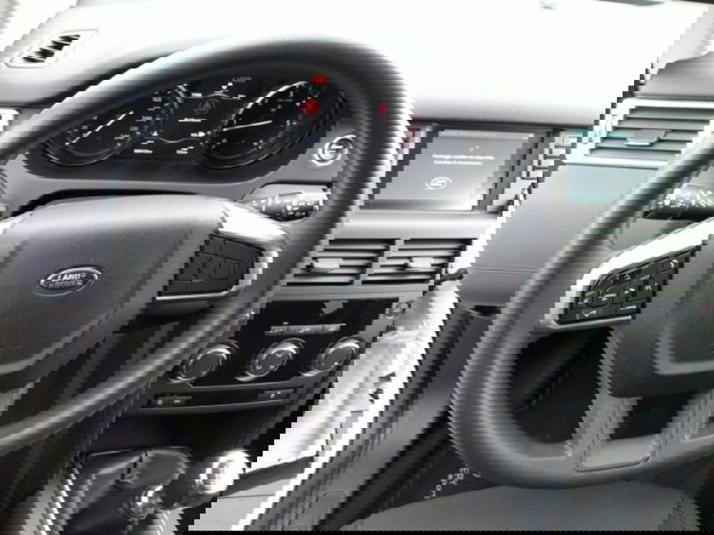 Land Rover Discovery Sport usata a Livorno (13)