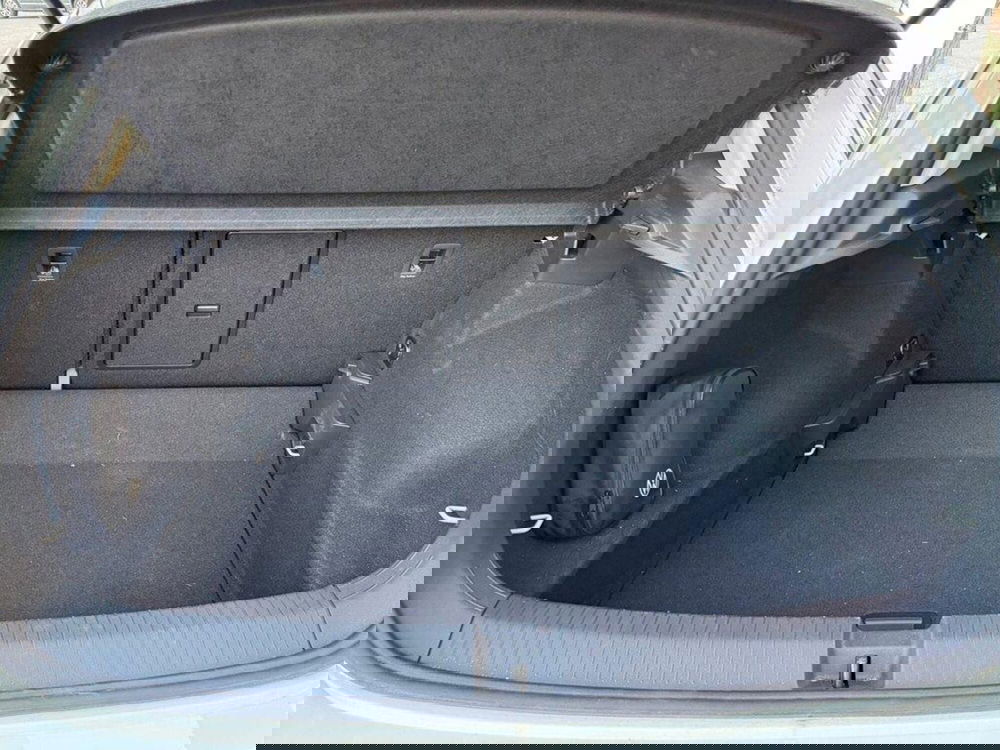 Volkswagen T-Roc usata a Ravenna (11)