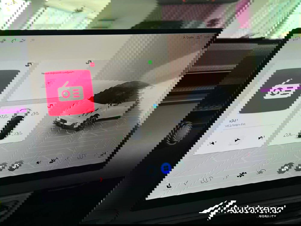 Lynk & Co 02 nuova a Bari (18)