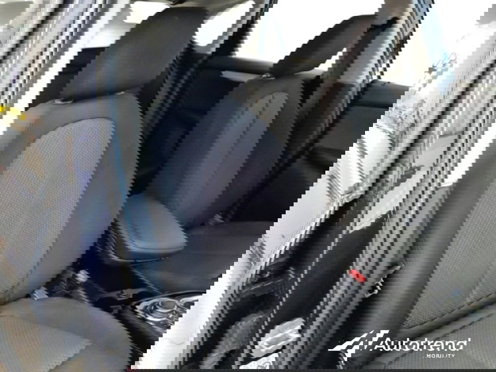 BMW Serie 2 Active Tourer usata a Bari (7)