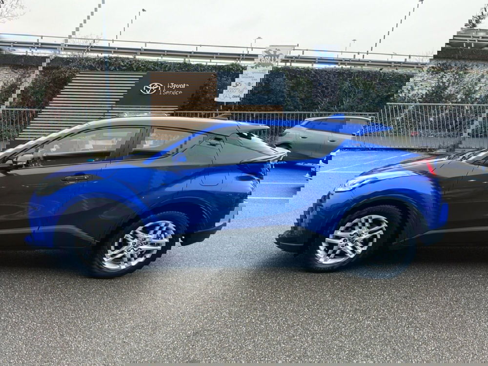 Toyota Toyota C-HR usata a Piacenza (4)