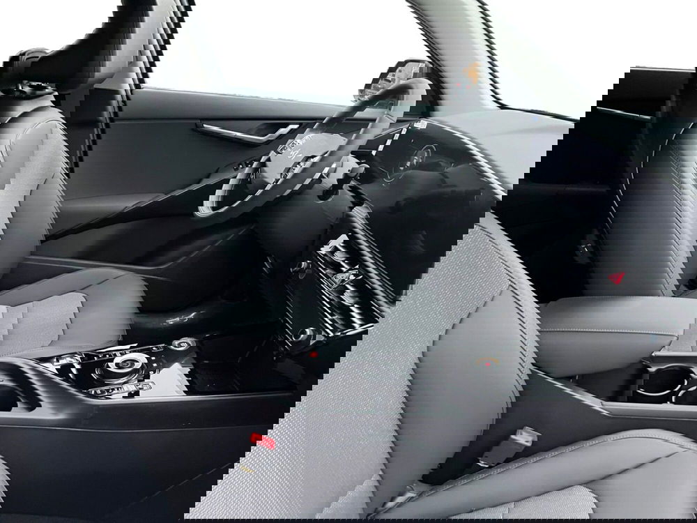 Kia Niro nuova a Modena (15)