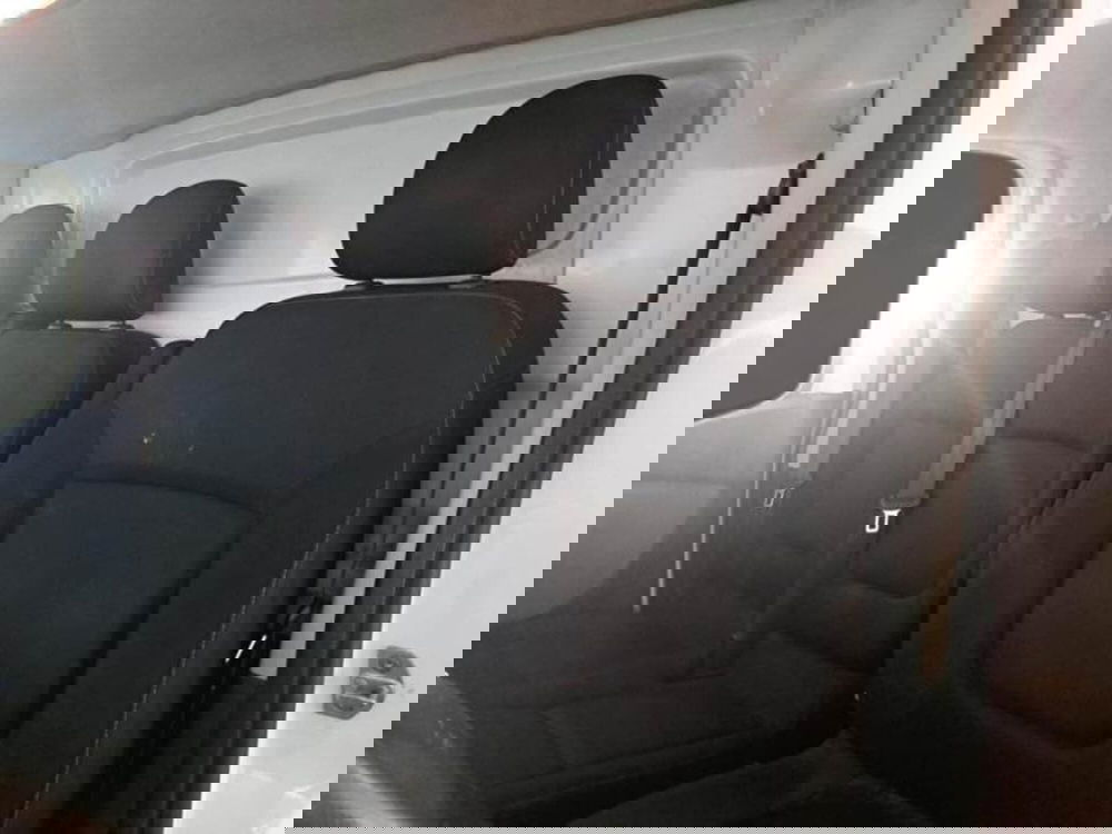 Renault Trafic Furgone usata a Salerno (11)