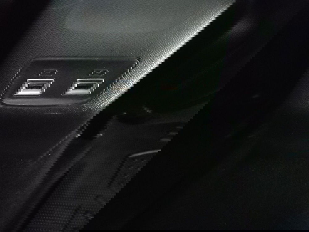 Peugeot 208 usata a Caserta (15)