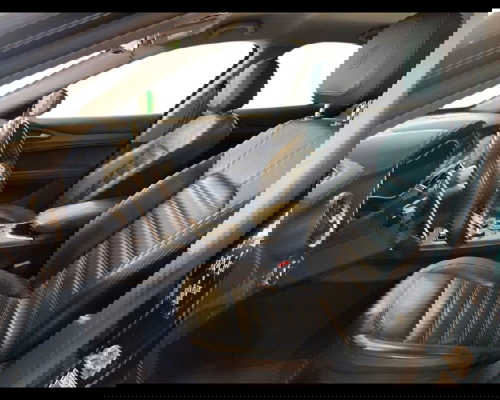 Alfa Romeo Stelvio usata a Torino (2)