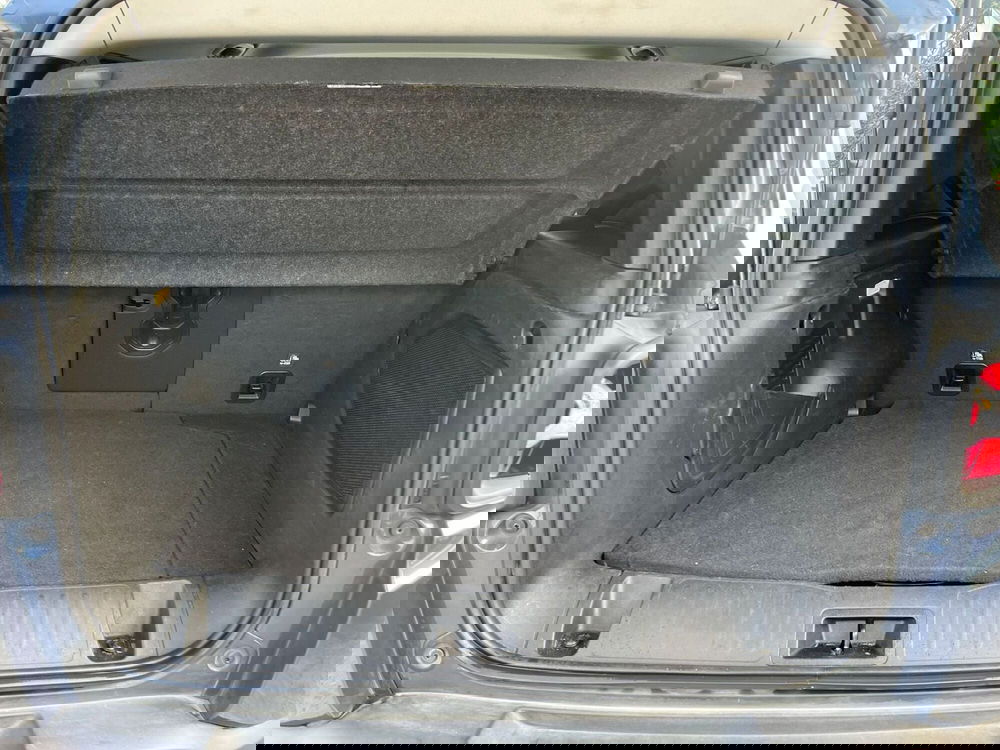 Jeep Renegade usata a Milano (12)