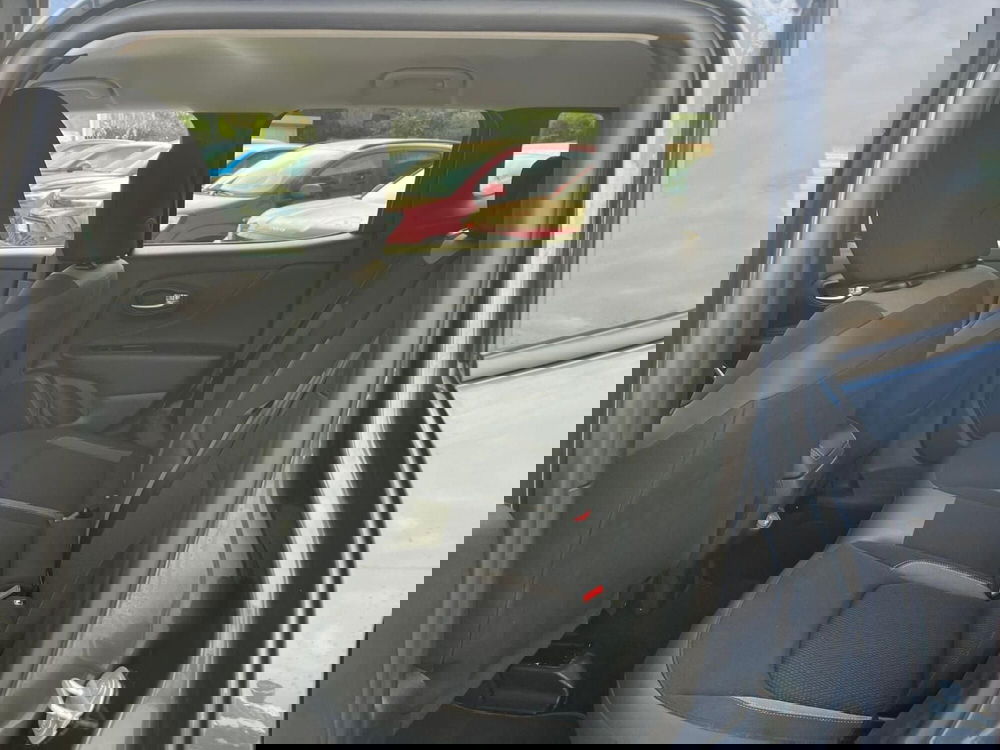 Jeep Renegade usata a Milano (16)