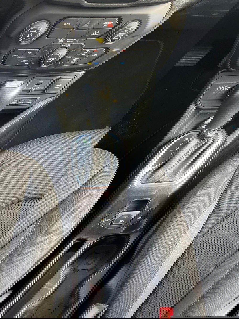 Jeep Renegade usata a Milano (19)