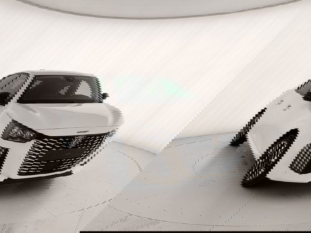 Peugeot 208 nuova a Caserta