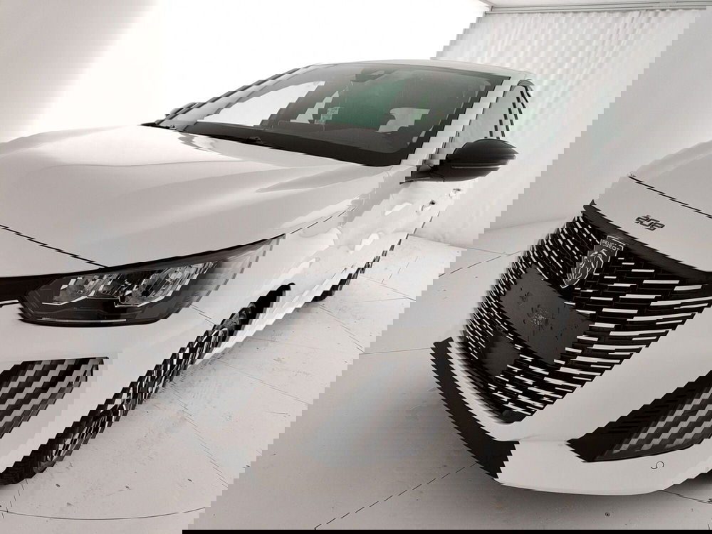 Peugeot 208 nuova a Caserta (13)