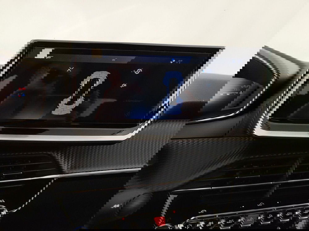 Peugeot 208 nuova a Caserta (19)