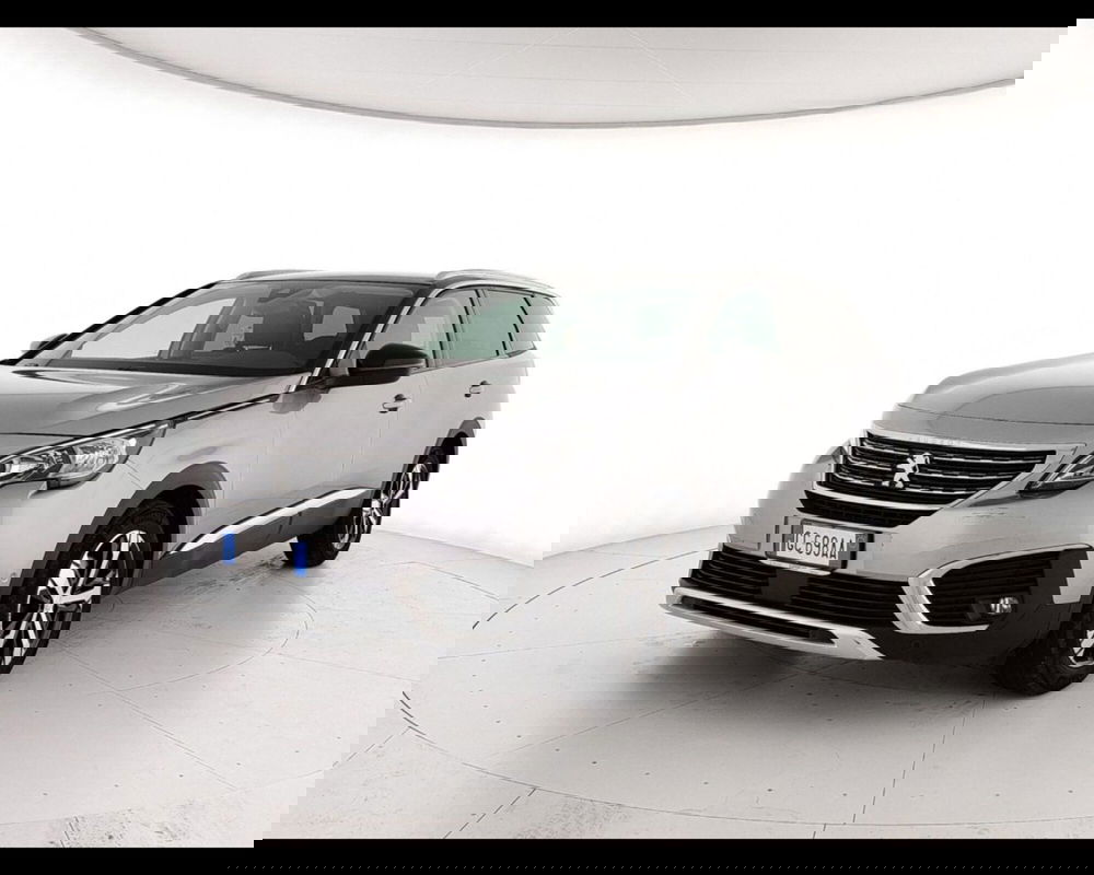 Peugeot 5008 usata a Caserta (3)