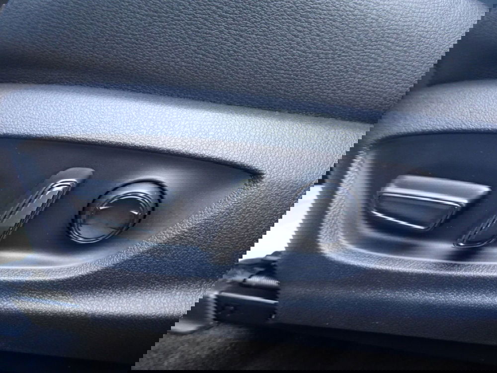 Toyota Toyota C-HR usata a Treviso (15)