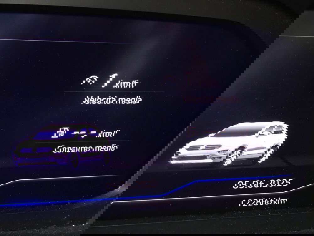 Volkswagen T-Roc usata a Treviso (16)