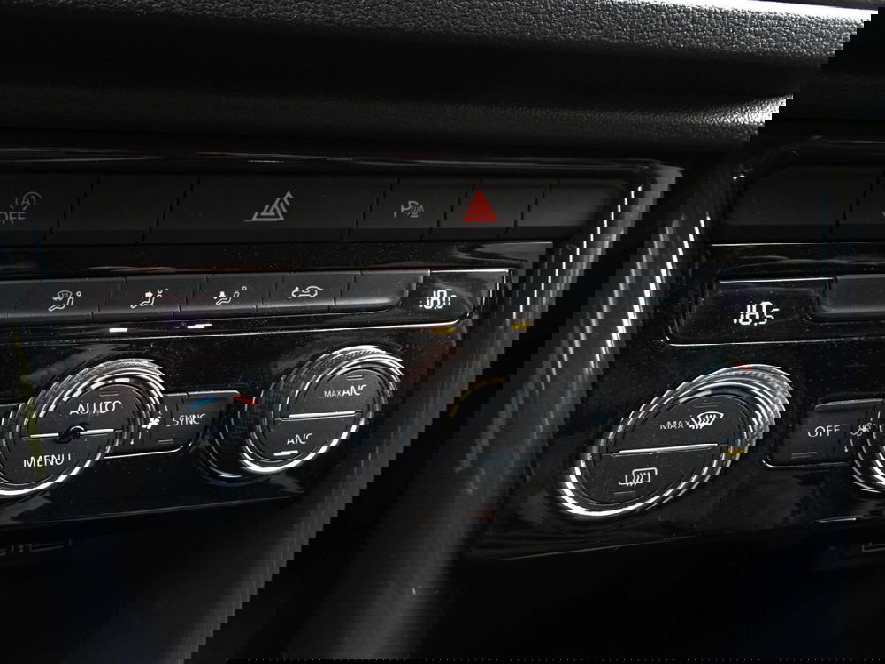 Volkswagen T-Roc usata a Treviso (19)