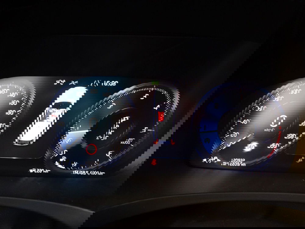 Volvo V90 usata a Treviso (15)