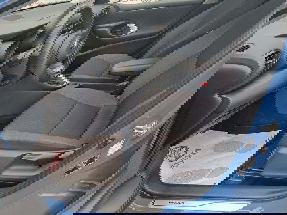 Toyota Yaris Cross usata a Cagliari (13)