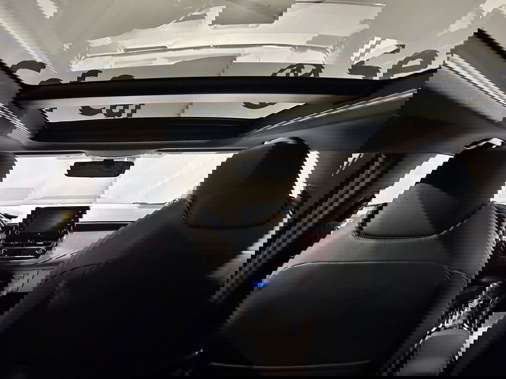 Toyota Corolla Touring Sports usata a Milano (16)