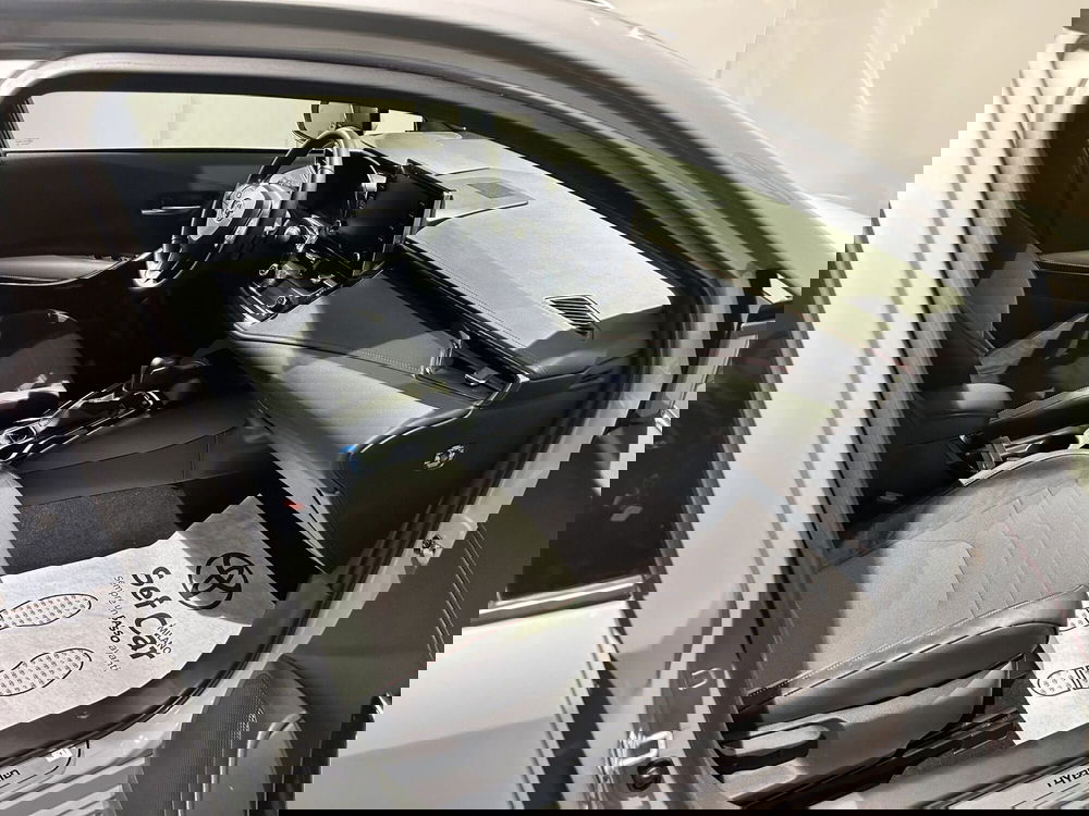 Toyota Corolla Touring Sports usata a Milano (7)