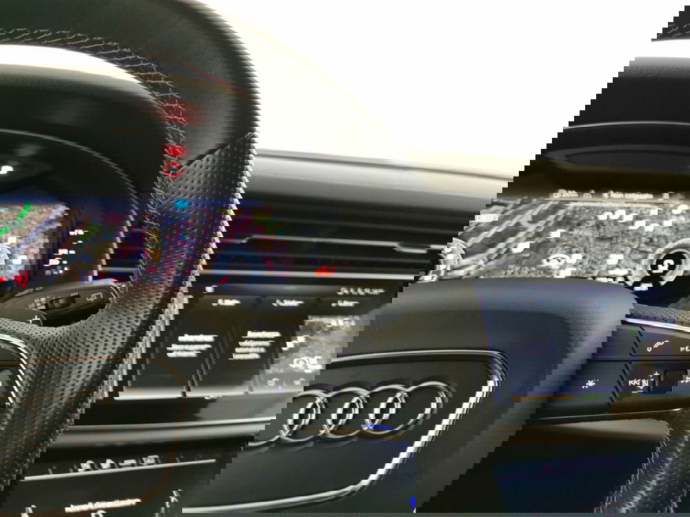 Audi Q8 usata a Chieti (11)