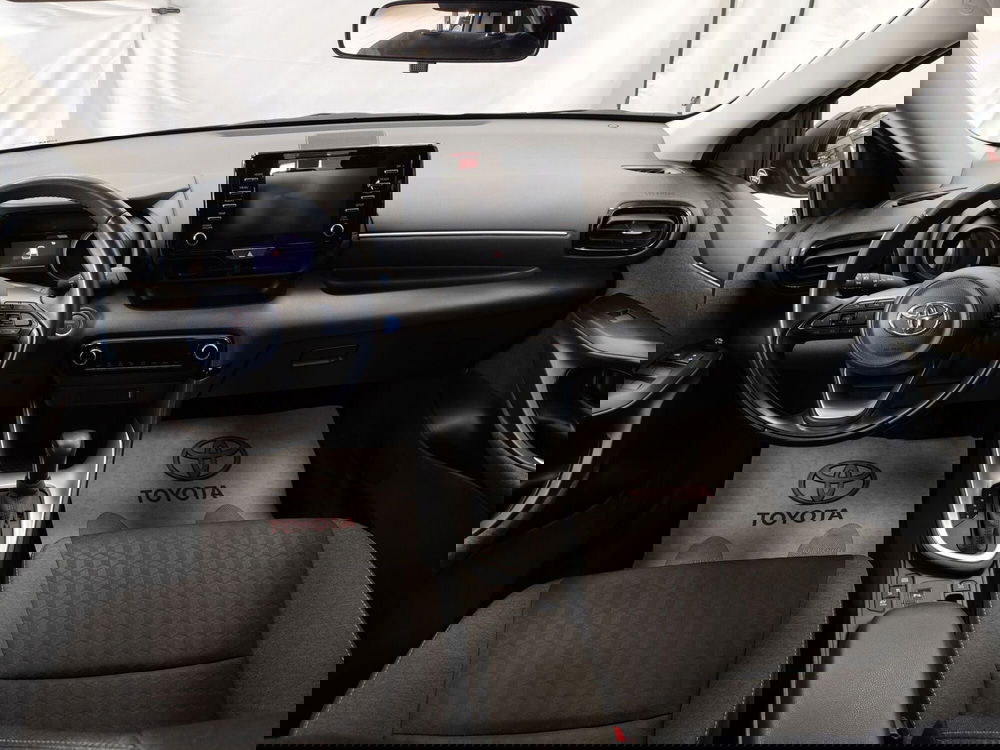 Toyota Yaris usata a Roma (9)