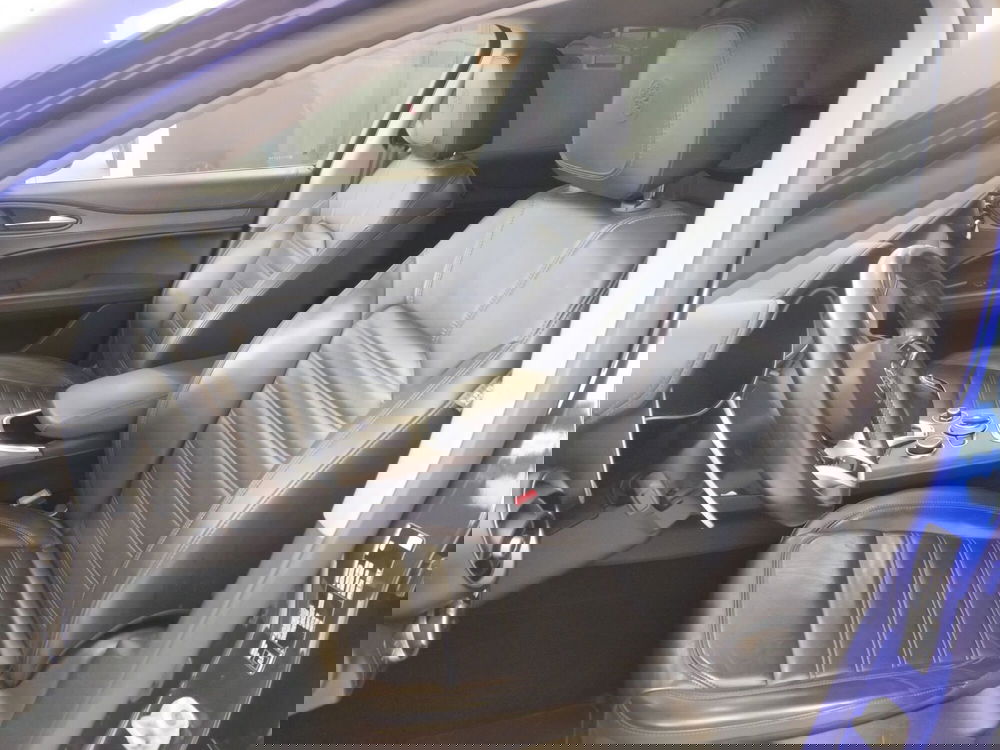 Alfa Romeo Stelvio usata a Reggio Emilia (10)