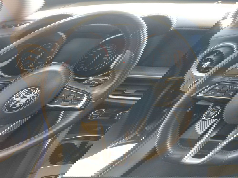 Alfa Romeo Stelvio usata a Reggio Emilia (12)