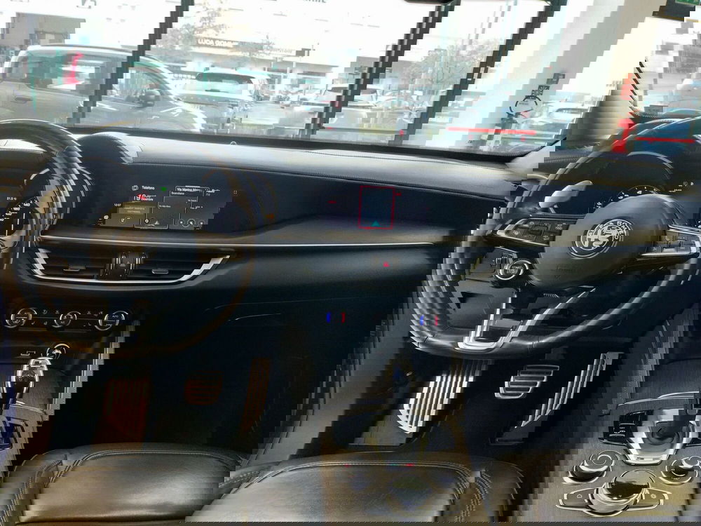 Alfa Romeo Stelvio usata a Reggio Emilia (15)