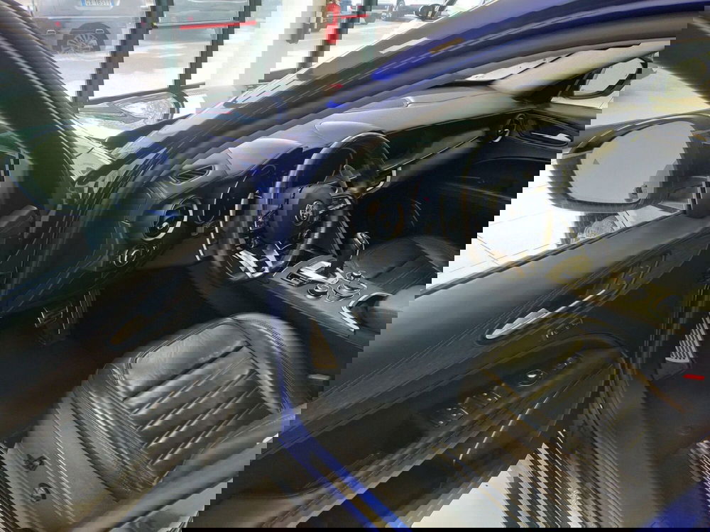 Alfa Romeo Stelvio usata a Reggio Emilia (9)