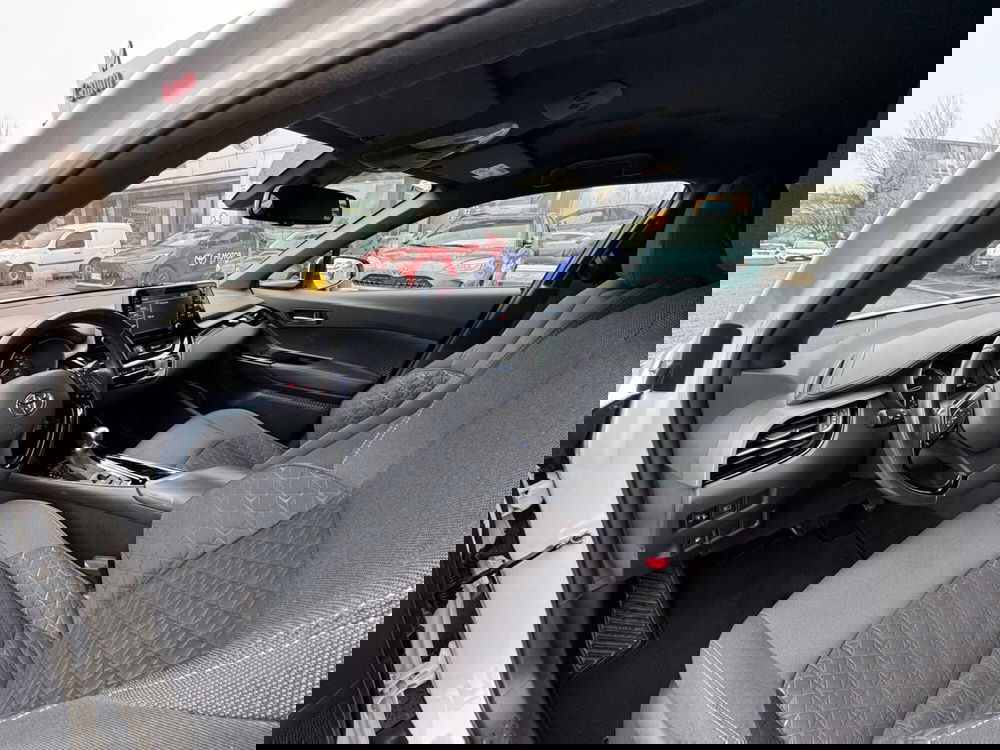 Toyota Toyota C-HR usata a Modena (12)