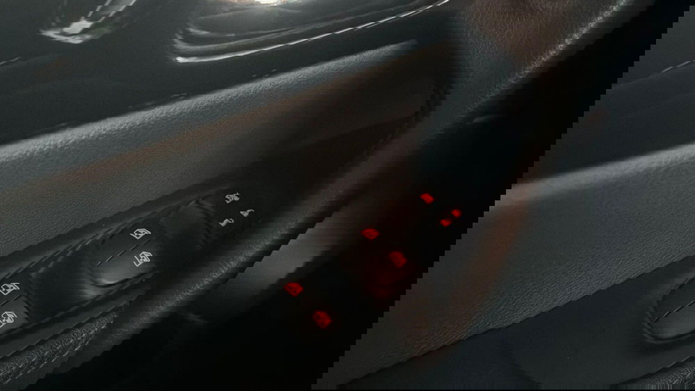 Nissan Qashqai usata a Catania (20)