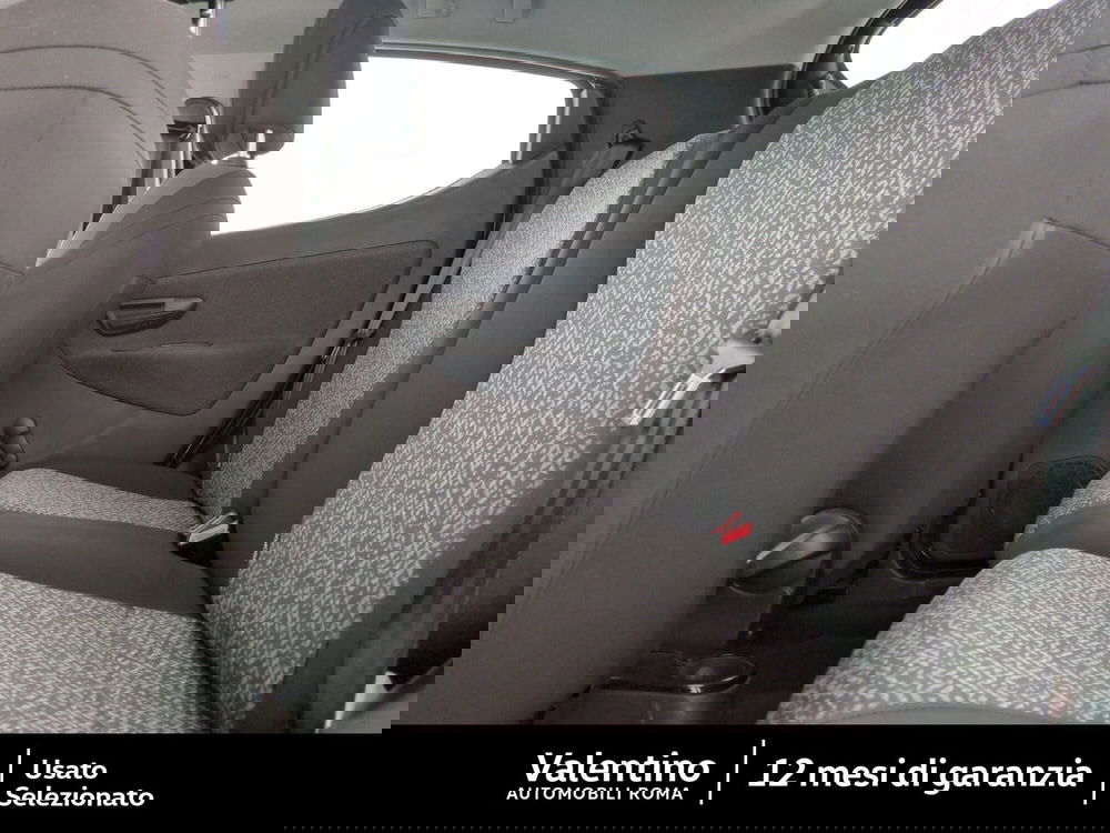 Lancia Ypsilon usata a Roma (16)