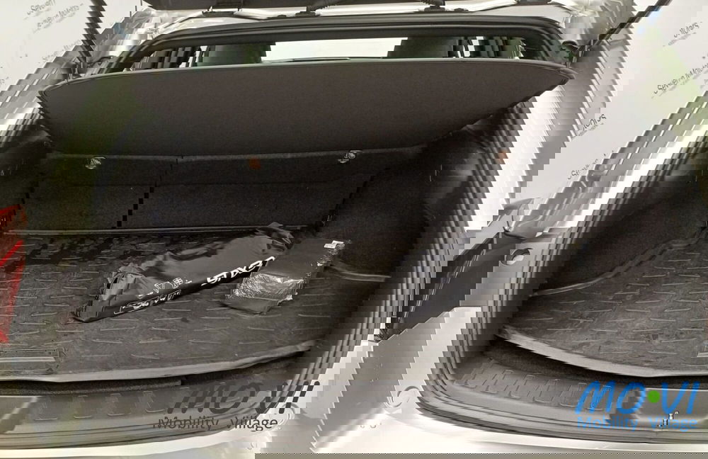 Lexus UX usata a Torino (10)