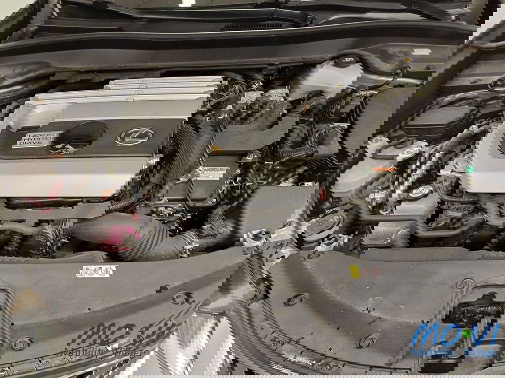 Lexus UX usata a Torino (5)